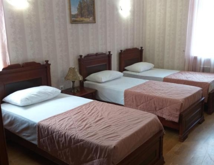 Стандарт 3-местный 1-комнатный - Гостиница «Олимп» Сухум